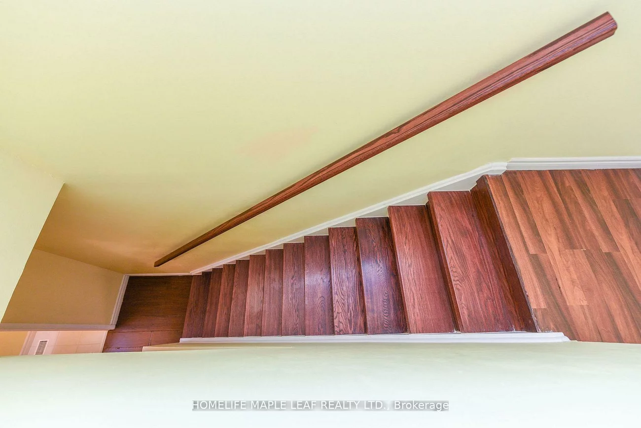 85, Enmount, Southgate, Brampton