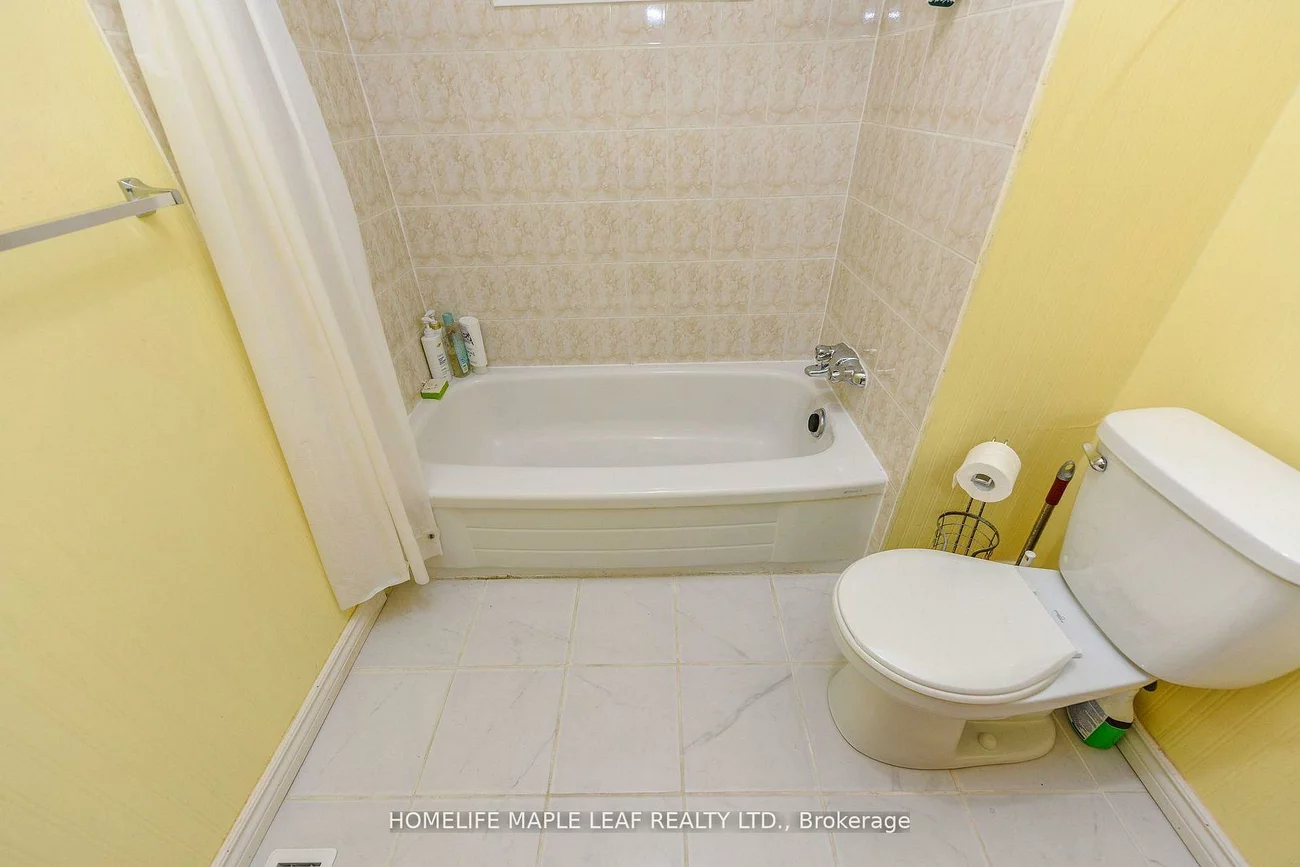 85, Enmount, Southgate, Brampton