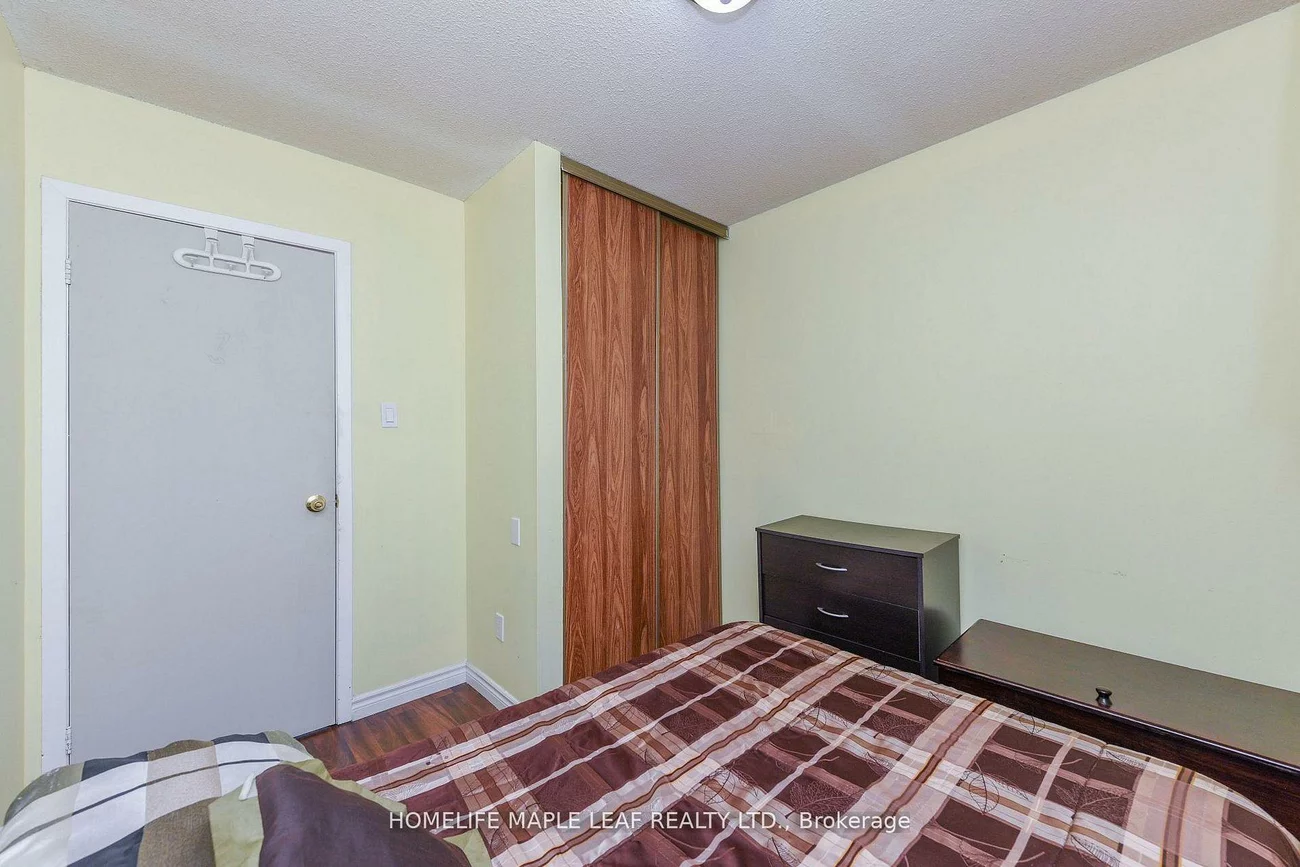 85, Enmount, Southgate, Brampton