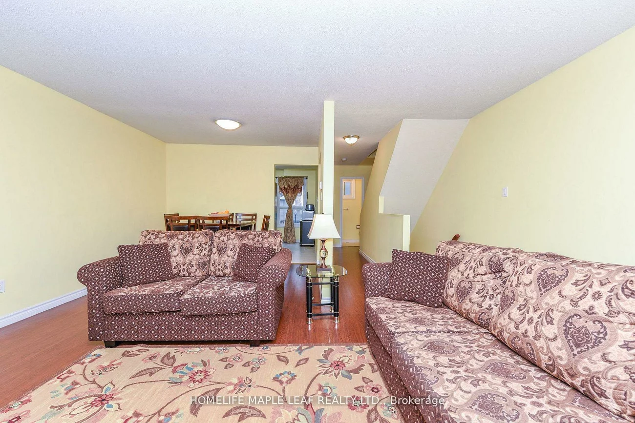 85, Enmount, Southgate, Brampton