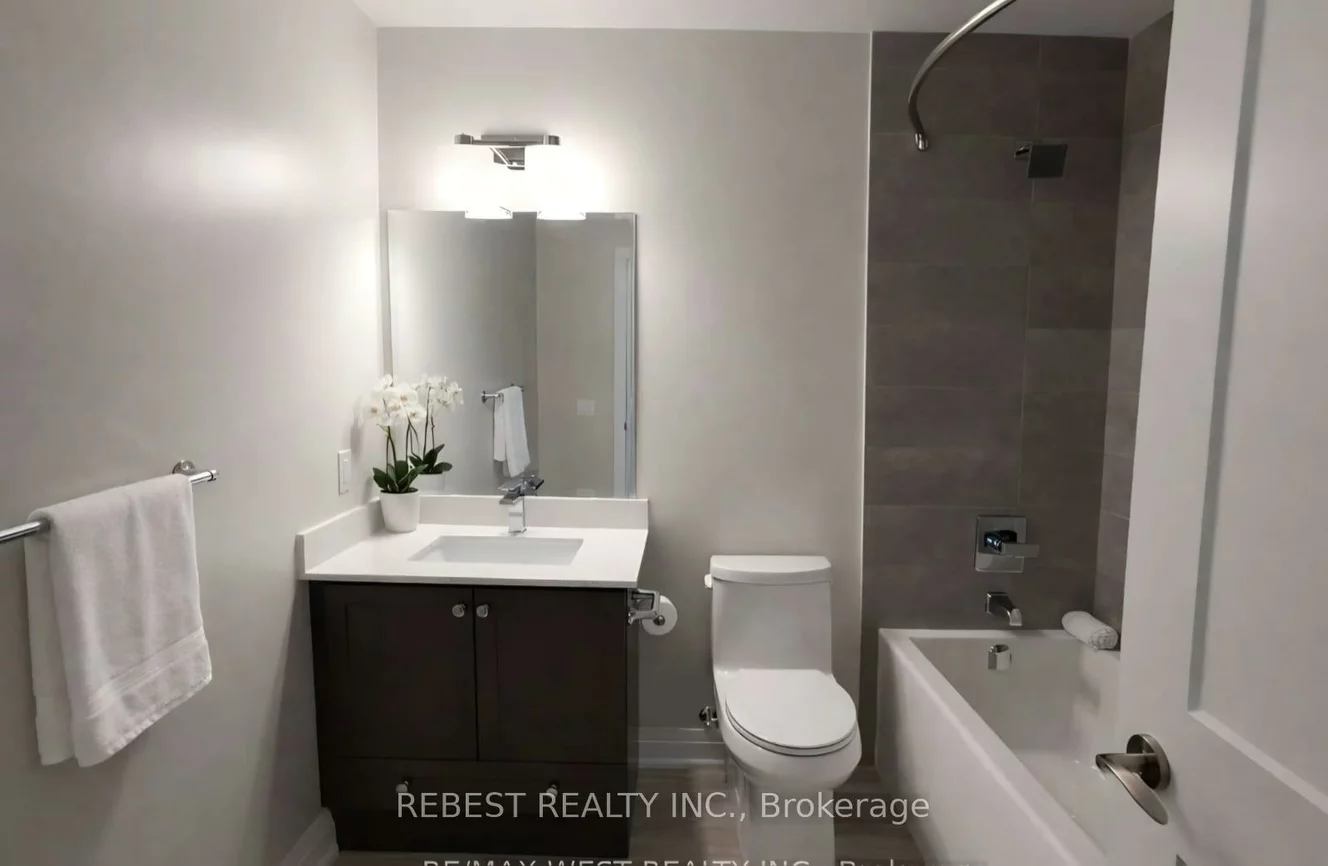 15, Lynch, Downtown Brampton, Brampton