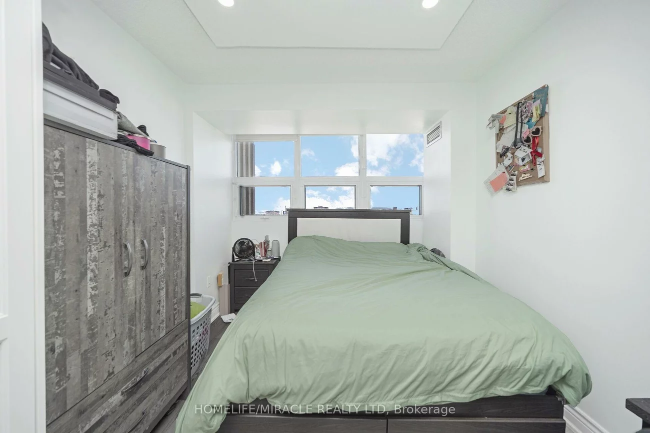 8, Lisa, Queen Street Corridor, Brampton