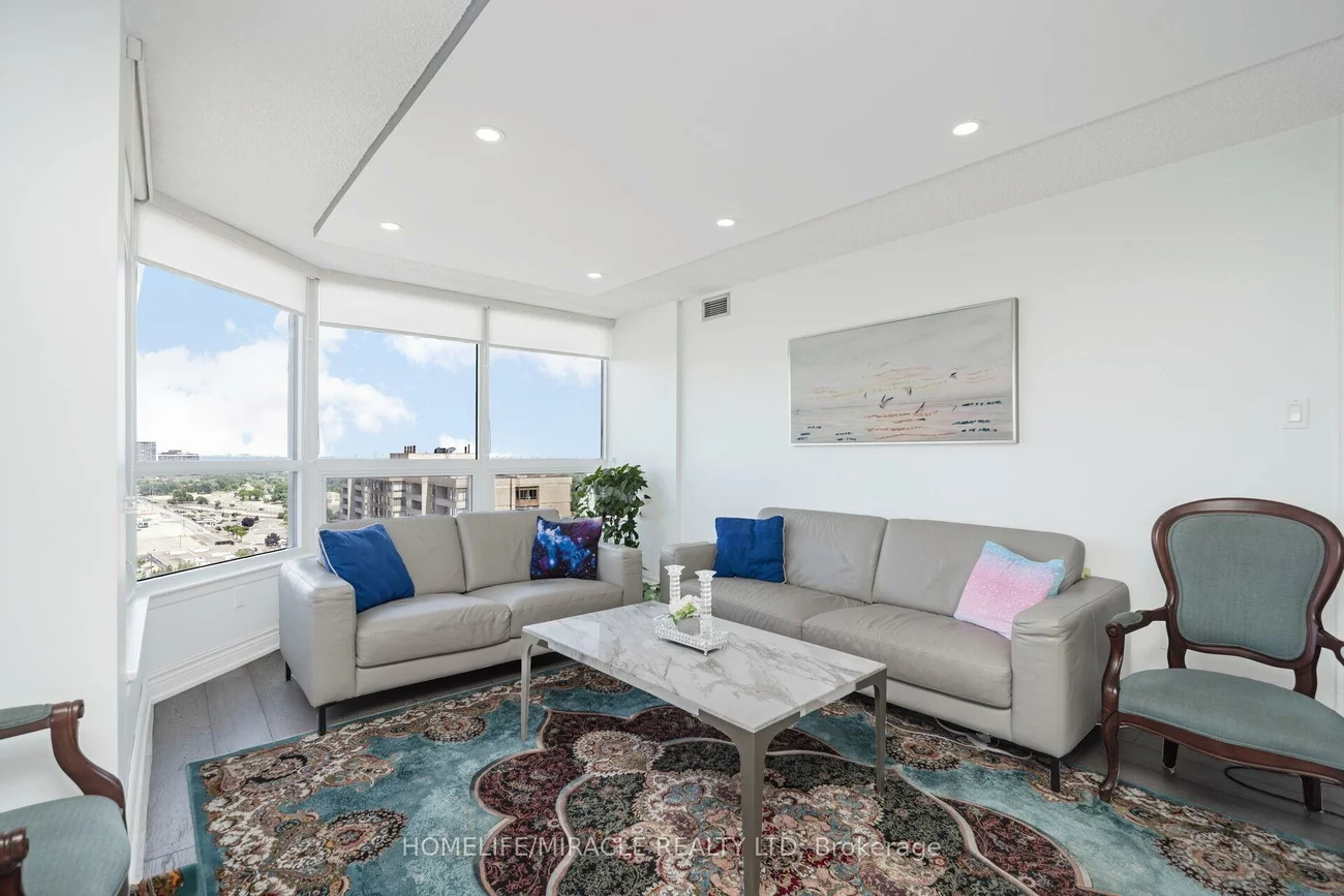 8, Lisa, Queen Street Corridor, Brampton