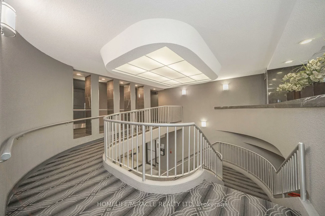 8, Lisa, Queen Street Corridor, Brampton