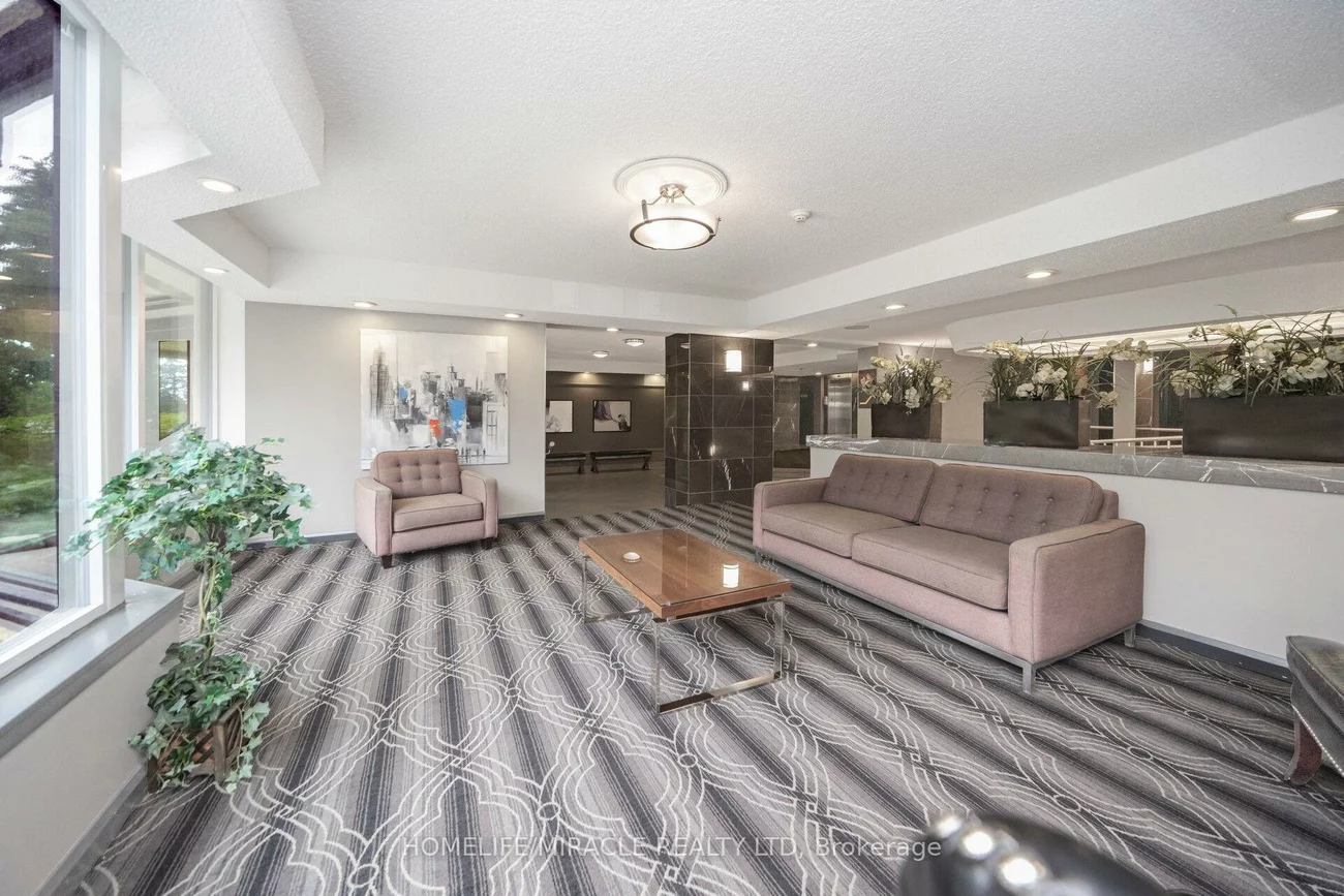 8, Lisa, Queen Street Corridor, Brampton