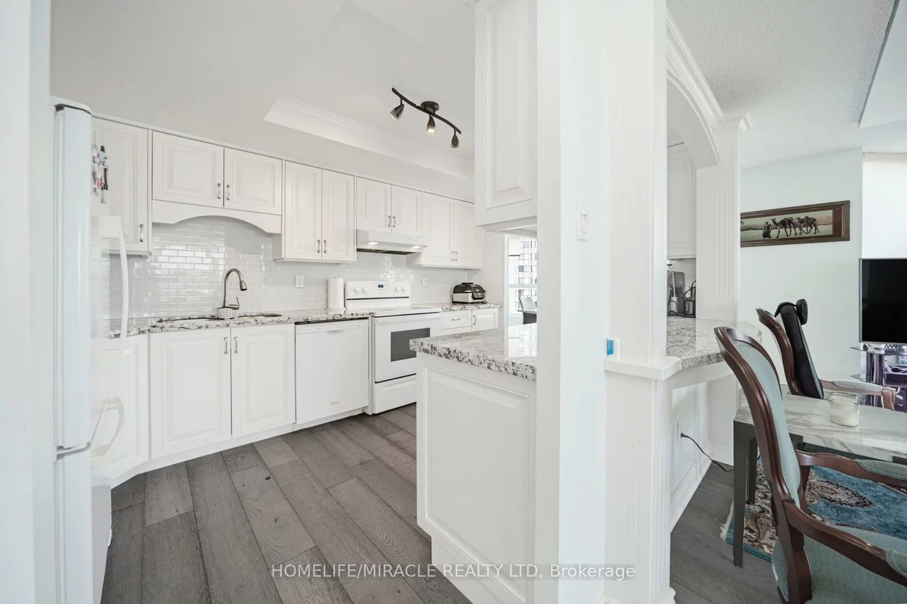 8, Lisa, Queen Street Corridor, Brampton