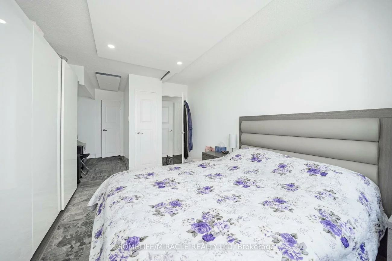 8, Lisa, Queen Street Corridor, Brampton