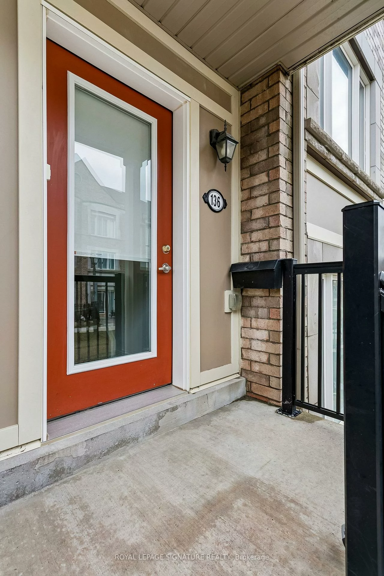 1, Beckenrose, Bram West, Brampton