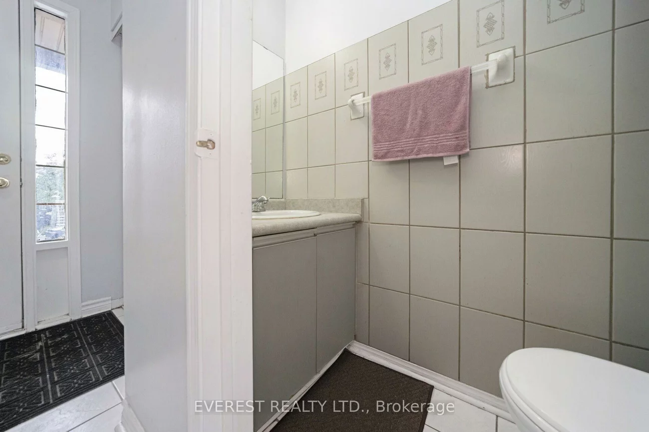 2, Sir Lou, Fletcher's Creek South, Brampton