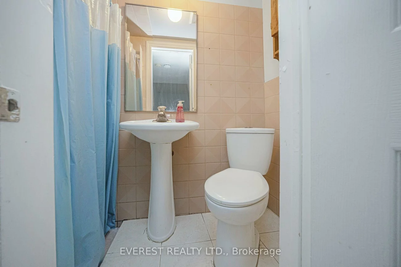 2, Sir Lou, Fletcher's Creek South, Brampton