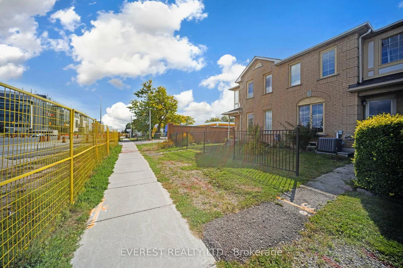 2, Sir Lou, Fletcher's Creek South, Brampton