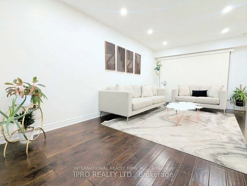 52, Vodden, Brampton North, Brampton