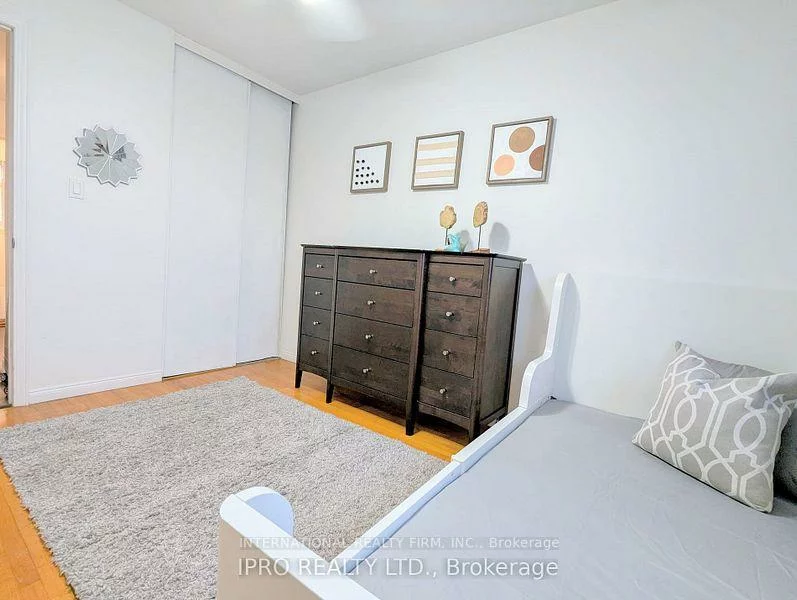 52, Vodden, Brampton North, Brampton