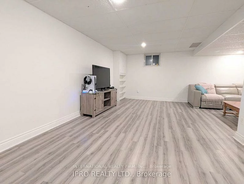 52, Vodden, Brampton North, Brampton