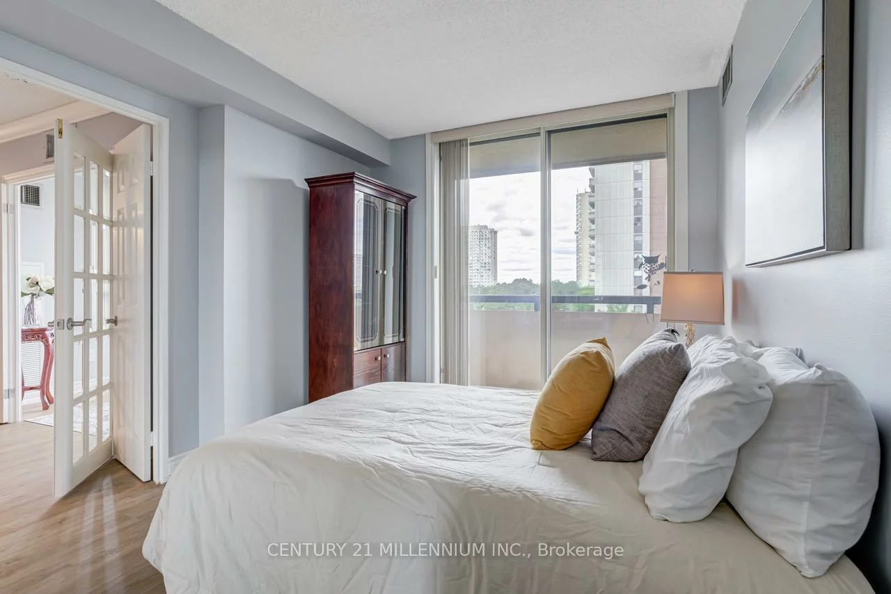 5, Lisa, Queen Street Corridor, Brampton