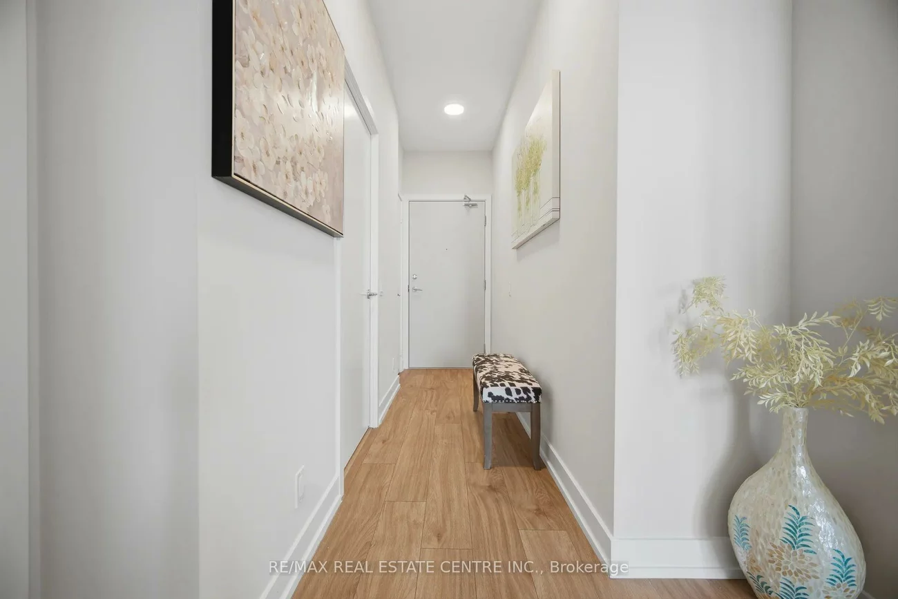 215, Veterans, Northwest Brampton, Brampton