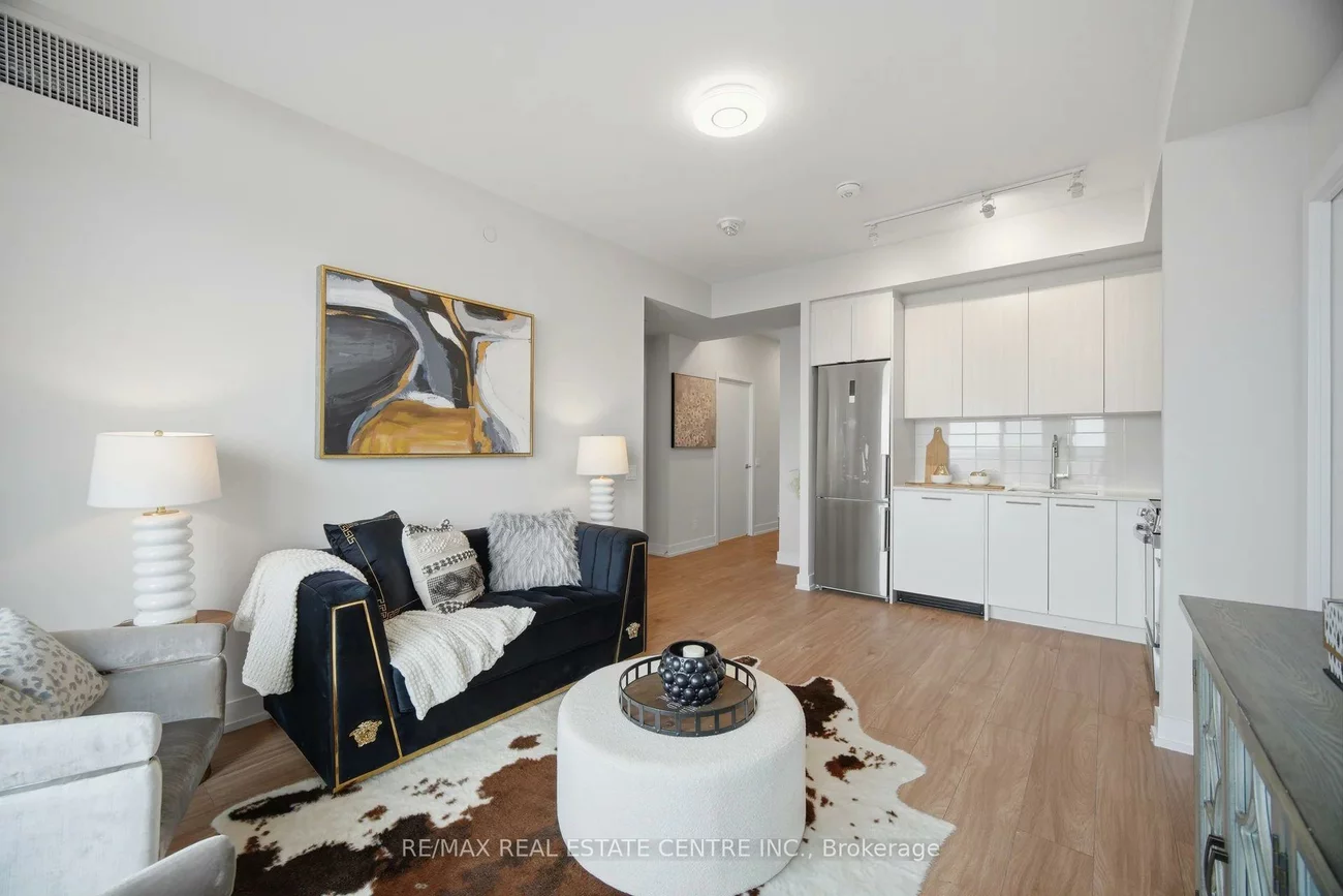 215, Veterans, Northwest Brampton, Brampton