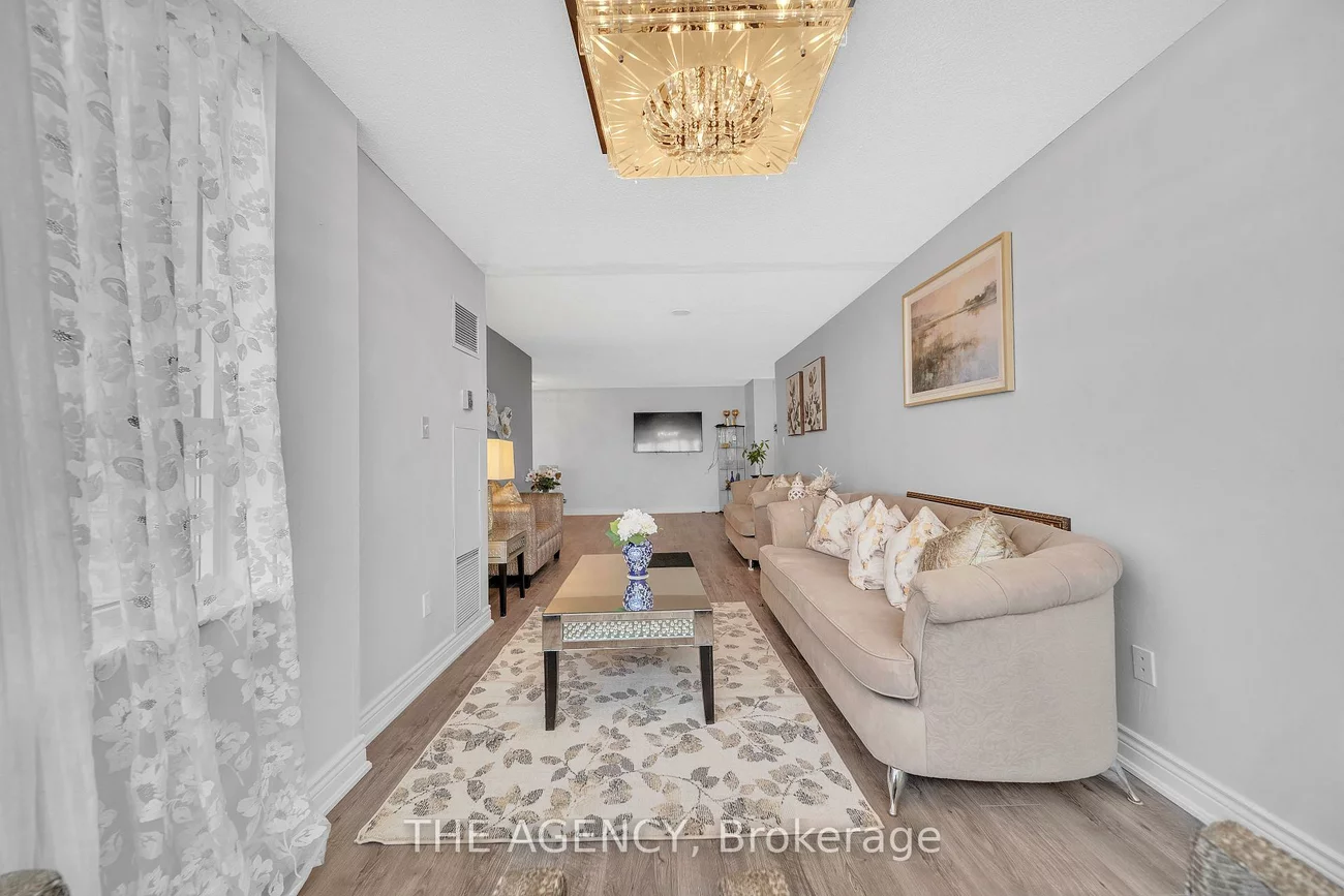 30, Malta, Fletcher's Creek South, Brampton