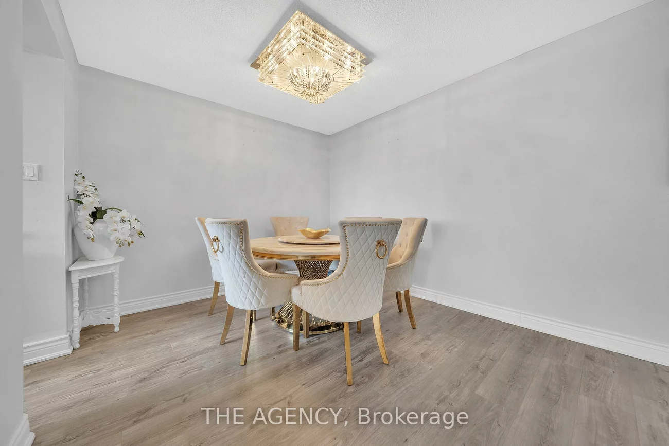 30, Malta, Fletcher's Creek South, Brampton