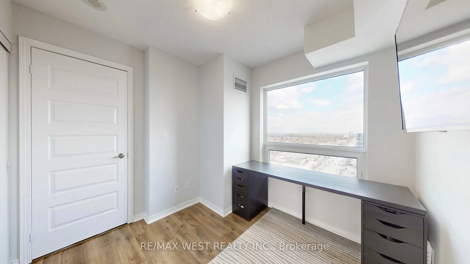 215, Queen, Queen Street Corridor, Brampton