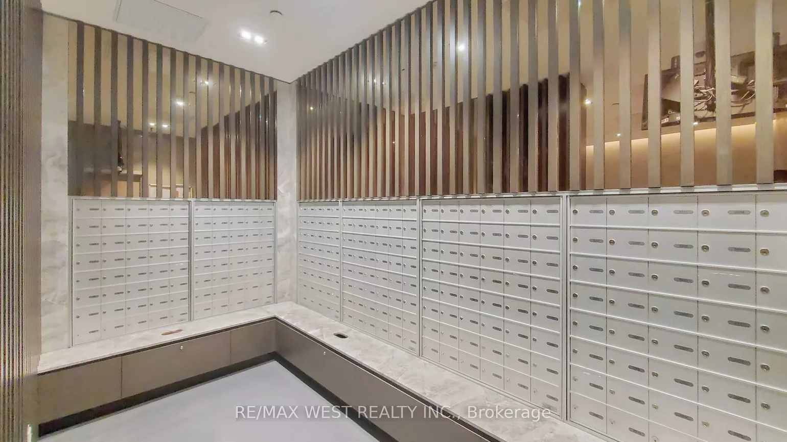 215, Queen, Queen Street Corridor, Brampton