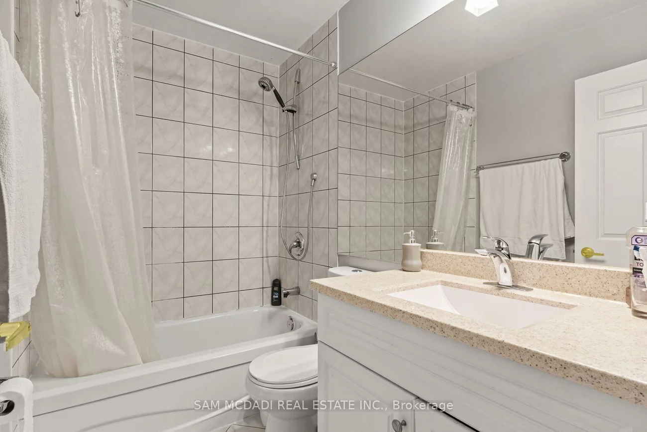 24, Hanover, Queen Street Corridor, Brampton