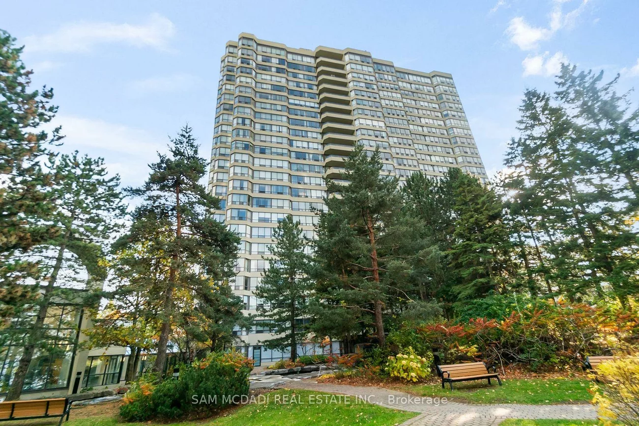 24, Hanover, Queen Street Corridor, Brampton