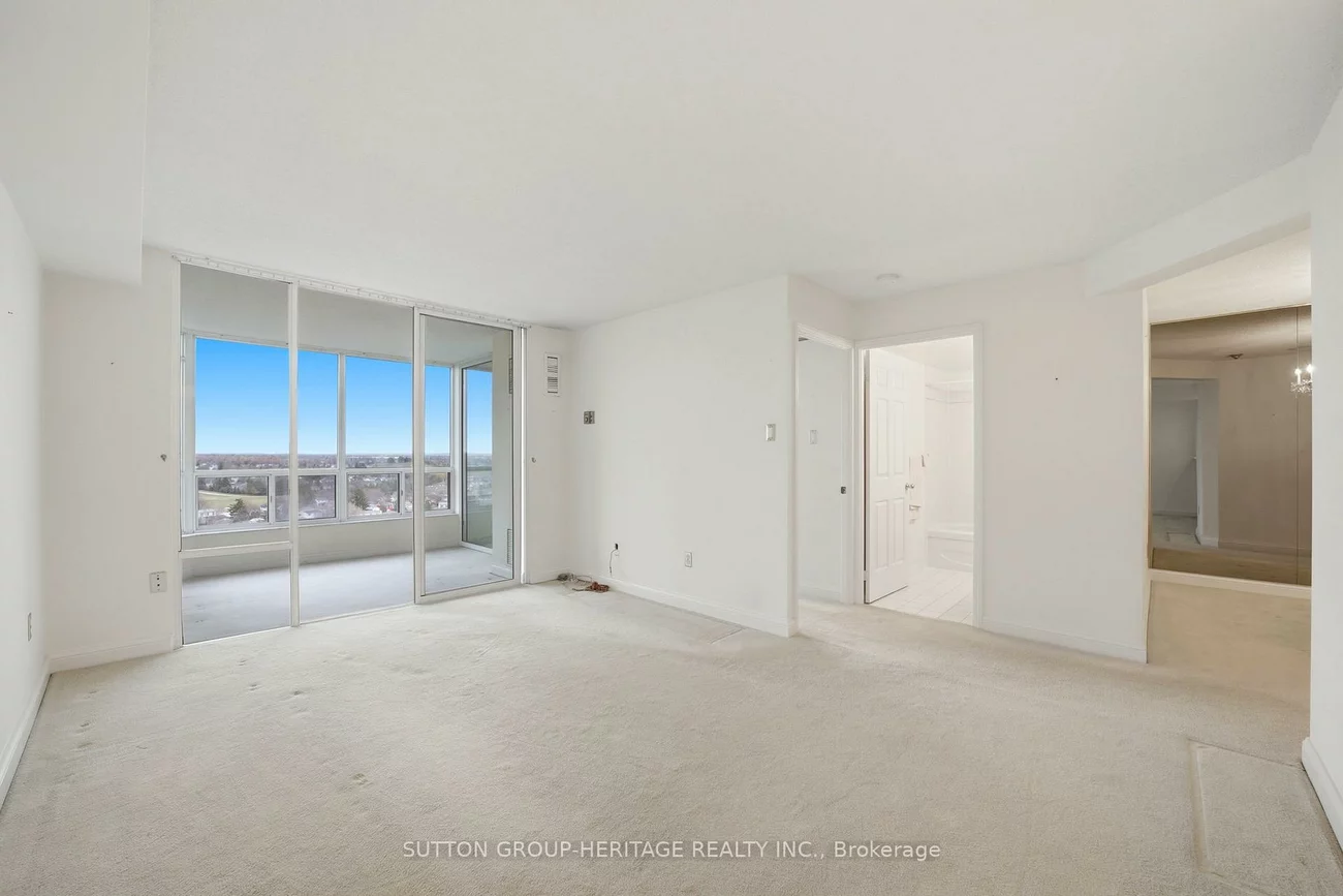 24, Hanover, Queen Street Corridor, Brampton