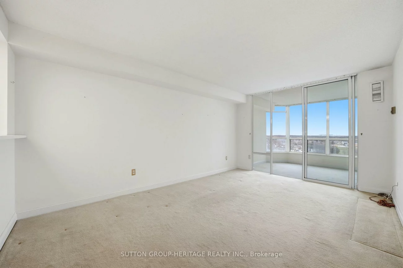 24, Hanover, Queen Street Corridor, Brampton