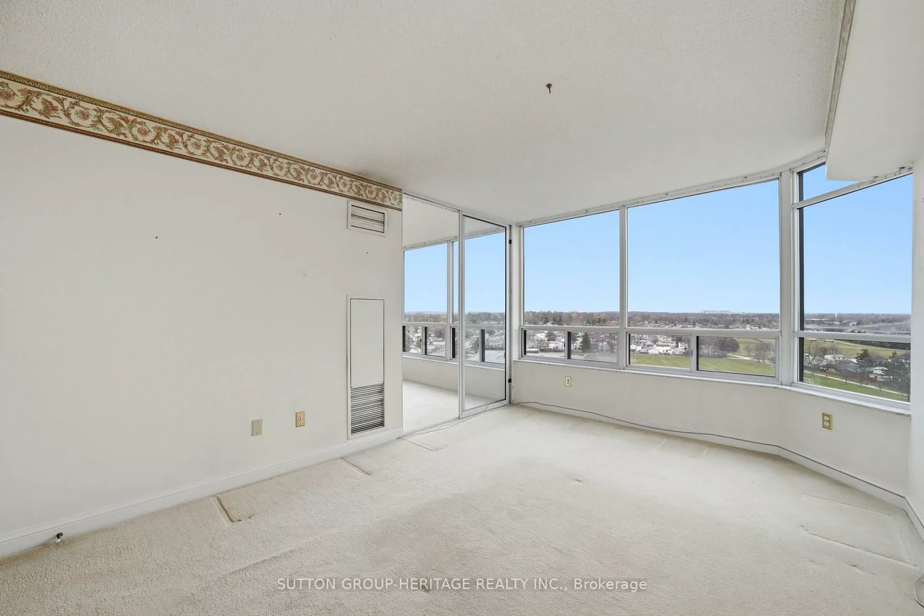 24, Hanover, Queen Street Corridor, Brampton