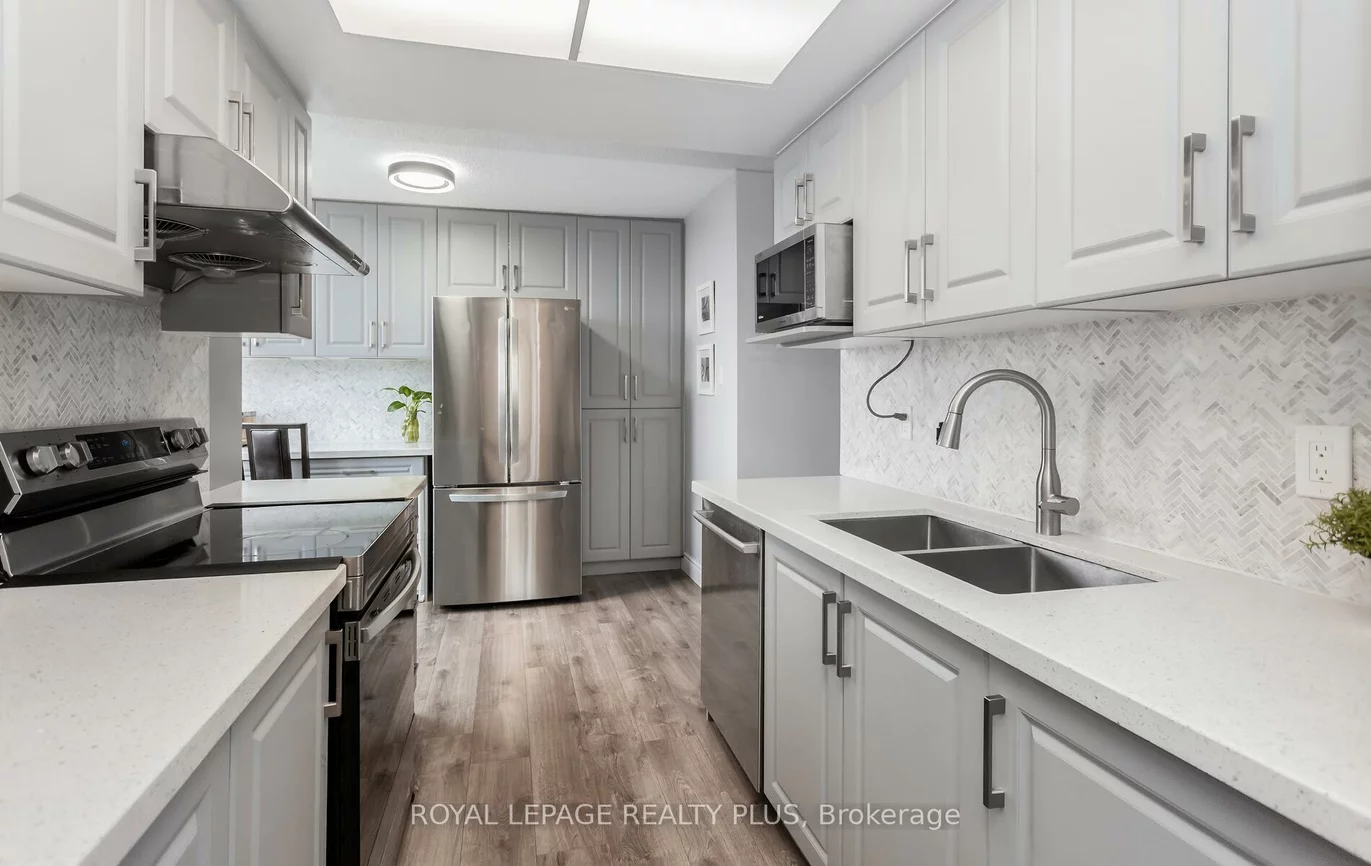 5, Lisa, Queen Street Corridor, Brampton