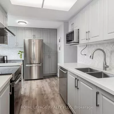 5, Lisa, Queen Street Corridor, Brampton