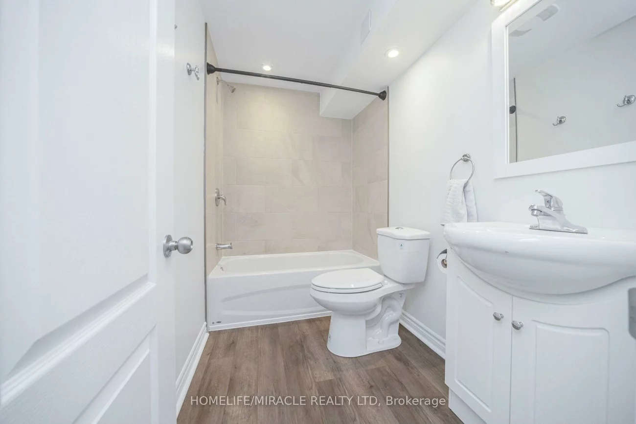 2, Aspen Hills, Credit Valley, Brampton