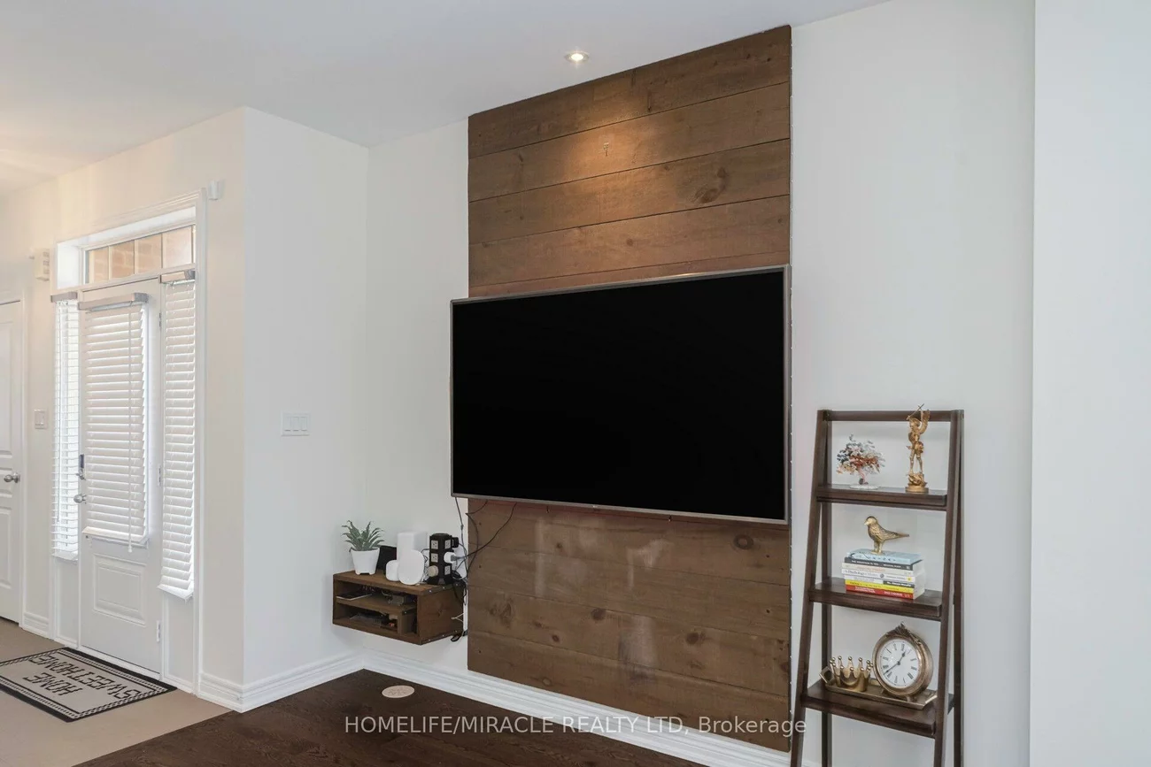 2, Aspen Hills, Credit Valley, Brampton