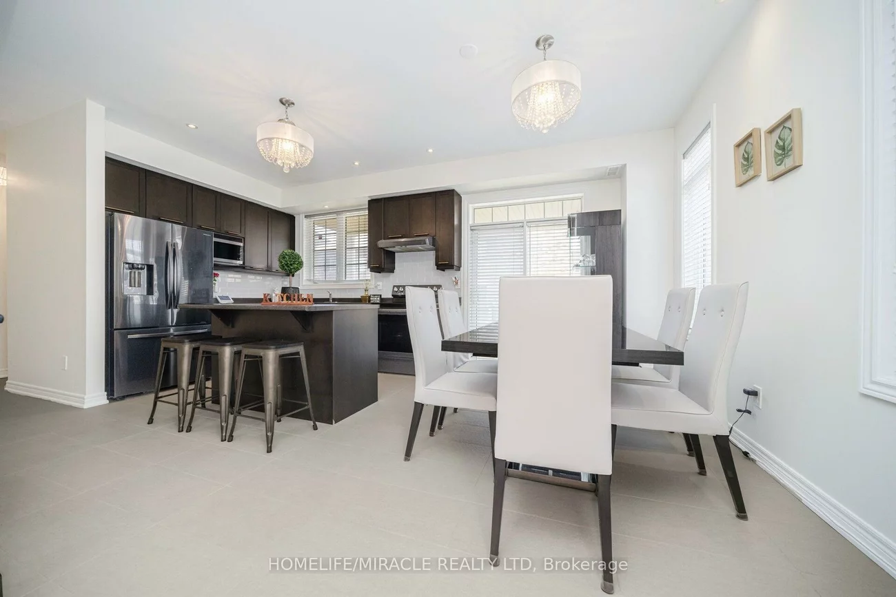 2, Aspen Hills, Credit Valley, Brampton