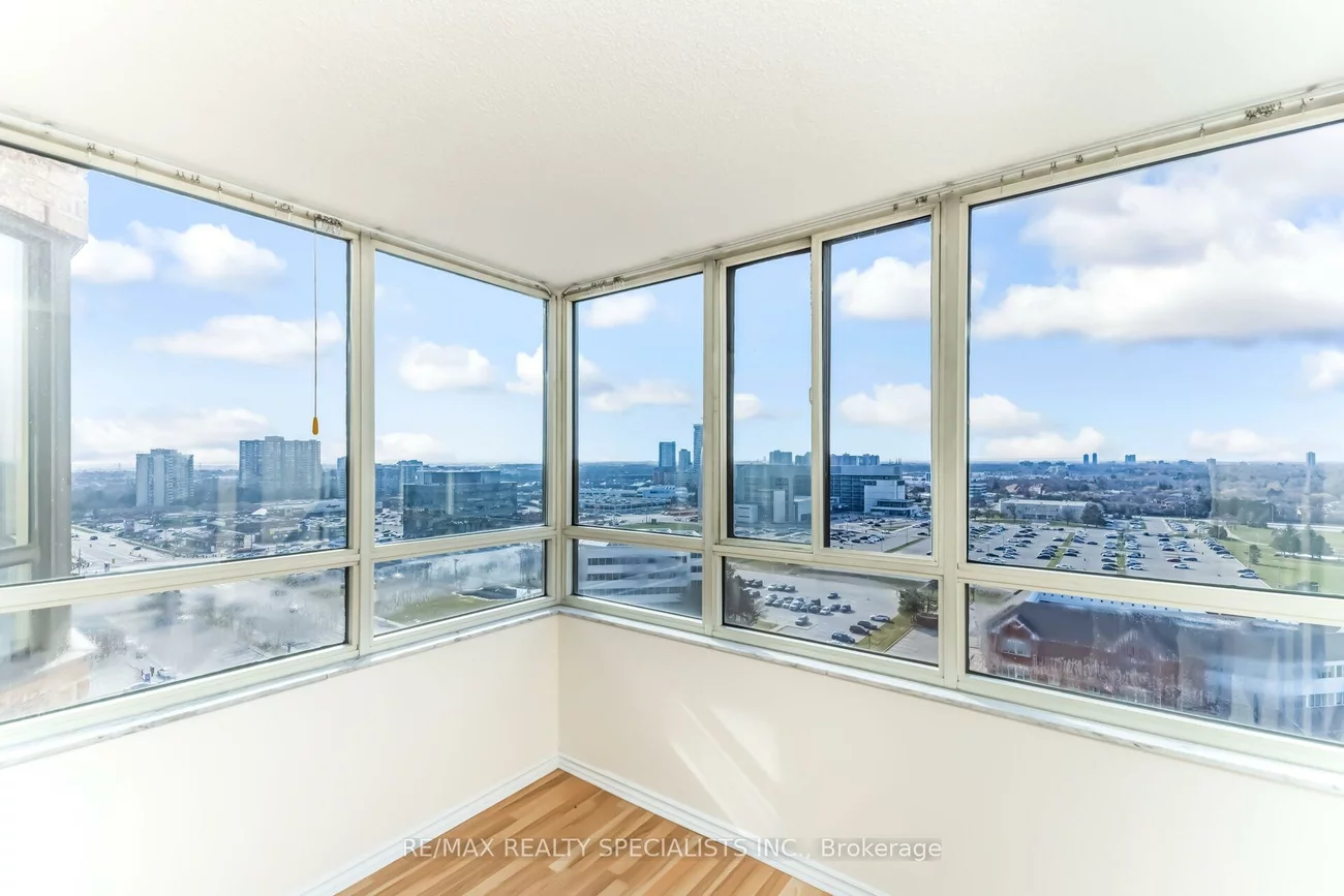 100, County Court, Fletcher's Creek South, Brampton