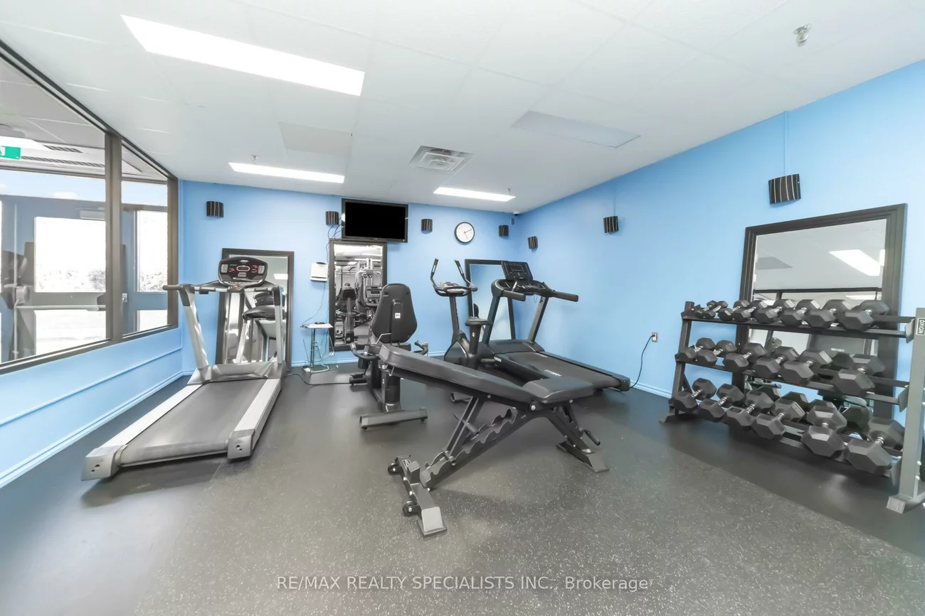 100, County Court, Fletcher's Creek South, Brampton