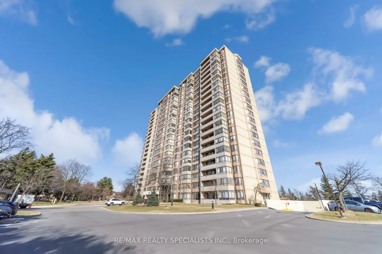 100, County Court, Fletcher's Creek South, Brampton