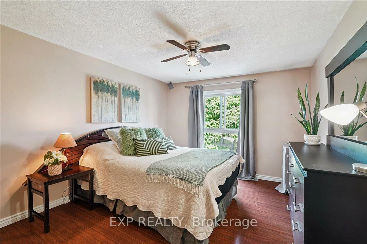 65, Greenwich, Northgate, Brampton