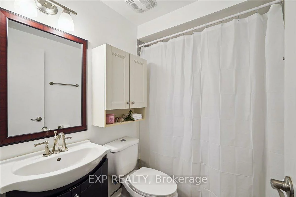 65, Greenwich, Northgate, Brampton