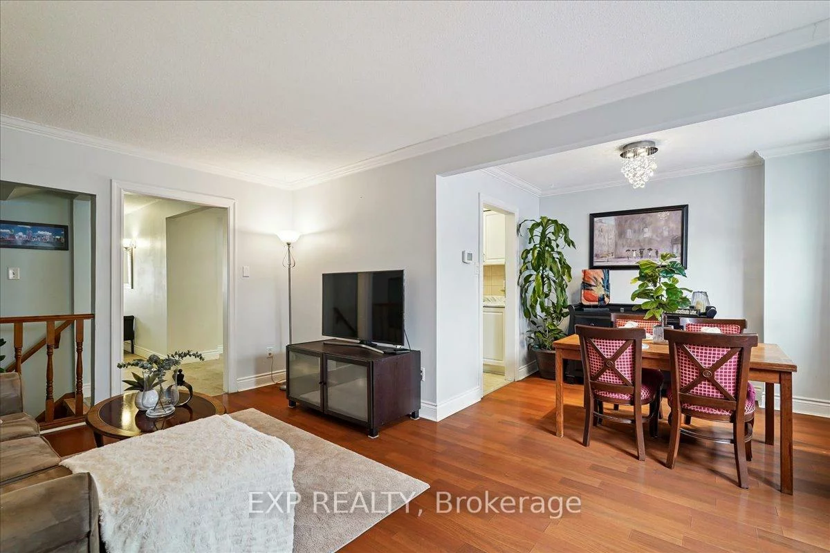 65, Greenwich, Northgate, Brampton