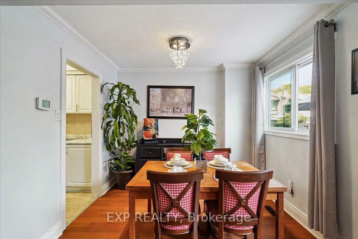 65, Greenwich, Northgate, Brampton