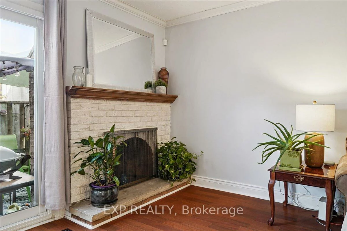 65, Greenwich, Northgate, Brampton