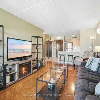 55, Via Rosedale, Sandringham-Wellington, Brampton