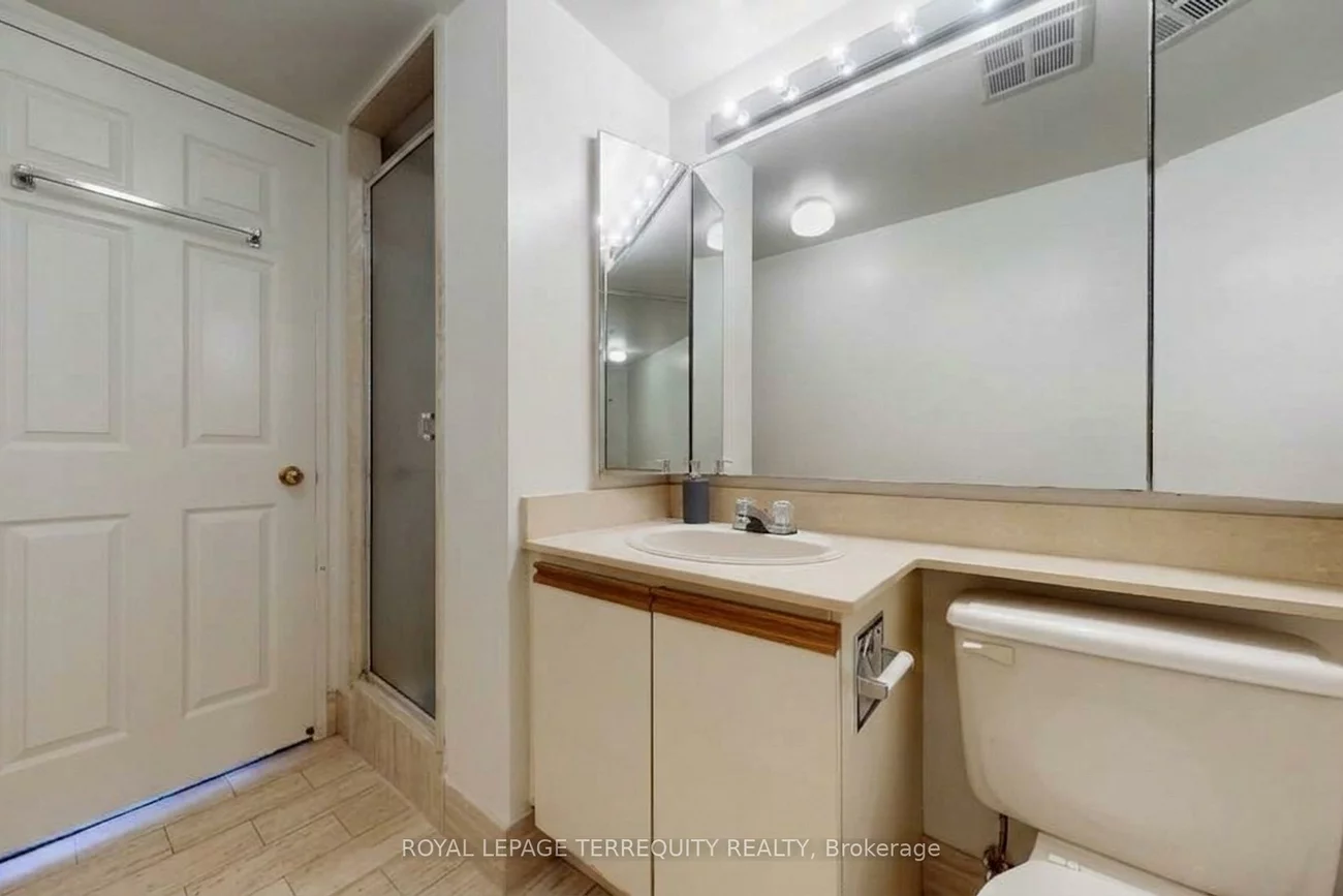 20, Cherrytree, Fletcher's Creek South, Brampton