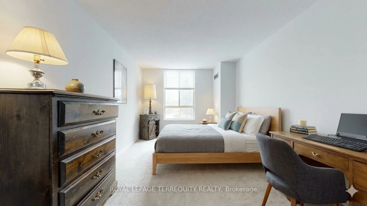 20, Cherrytree, Fletcher's Creek South, Brampton