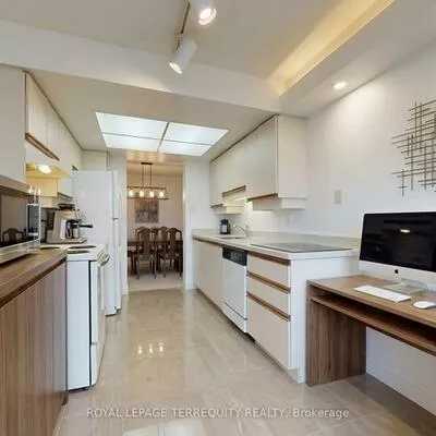 20, Cherrytree, Fletcher's Creek South, Brampton