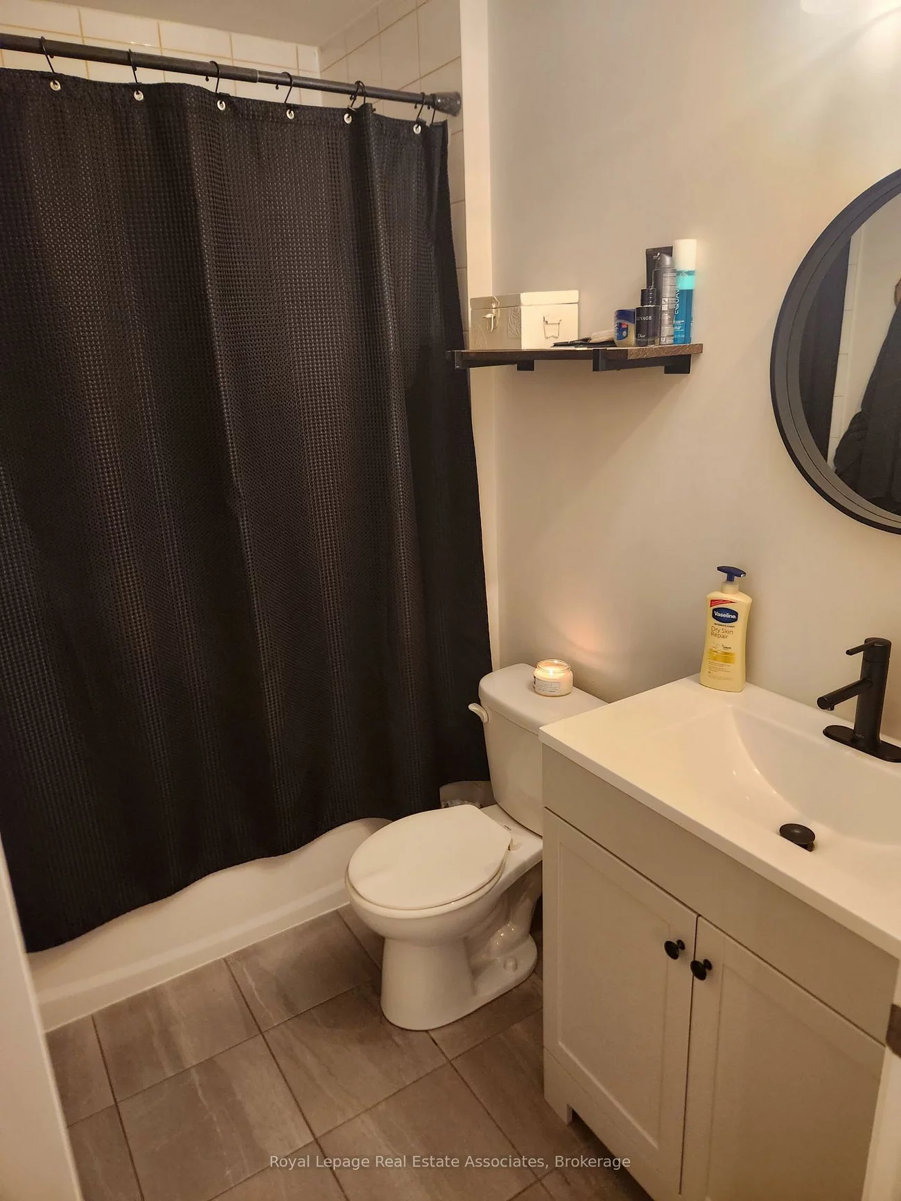 250, Sunny Meadow, Sandringham-Wellington, Brampton