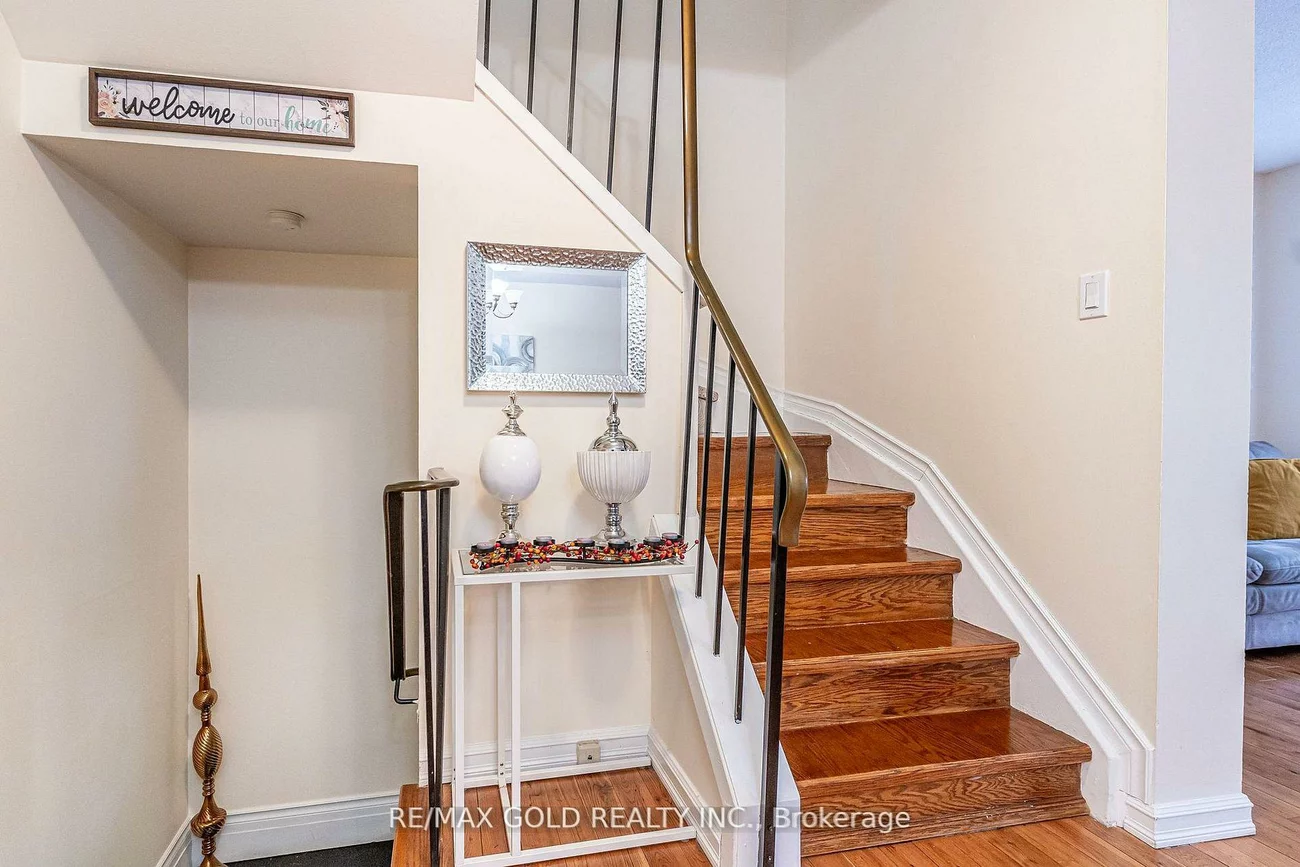 33, Guildford, Central Park, Brampton