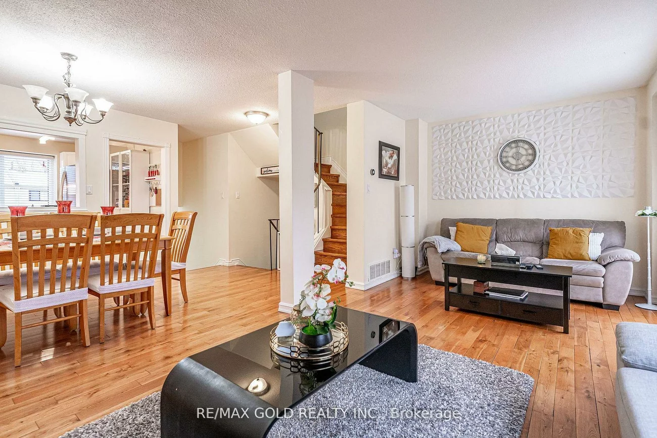 33, Guildford, Central Park, Brampton